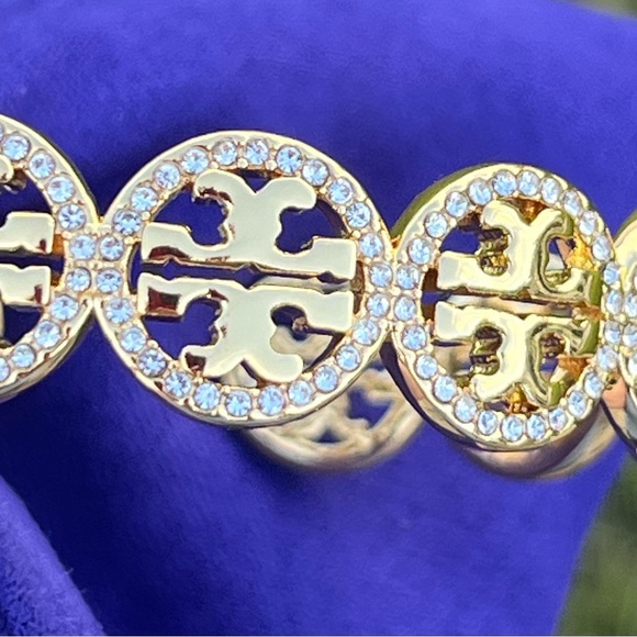 NWT Tory Burch Logo Cuff Bracelet with Tory Burch Dust Bag. - Picture 3 of 12